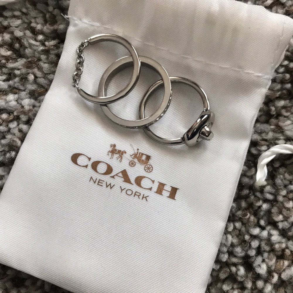 Coach 3 Ring Set